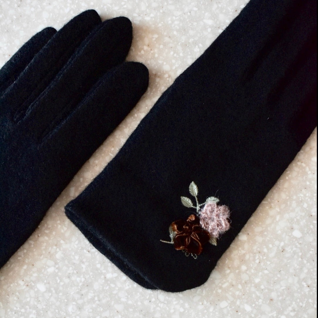 T220 花刺繍手袋