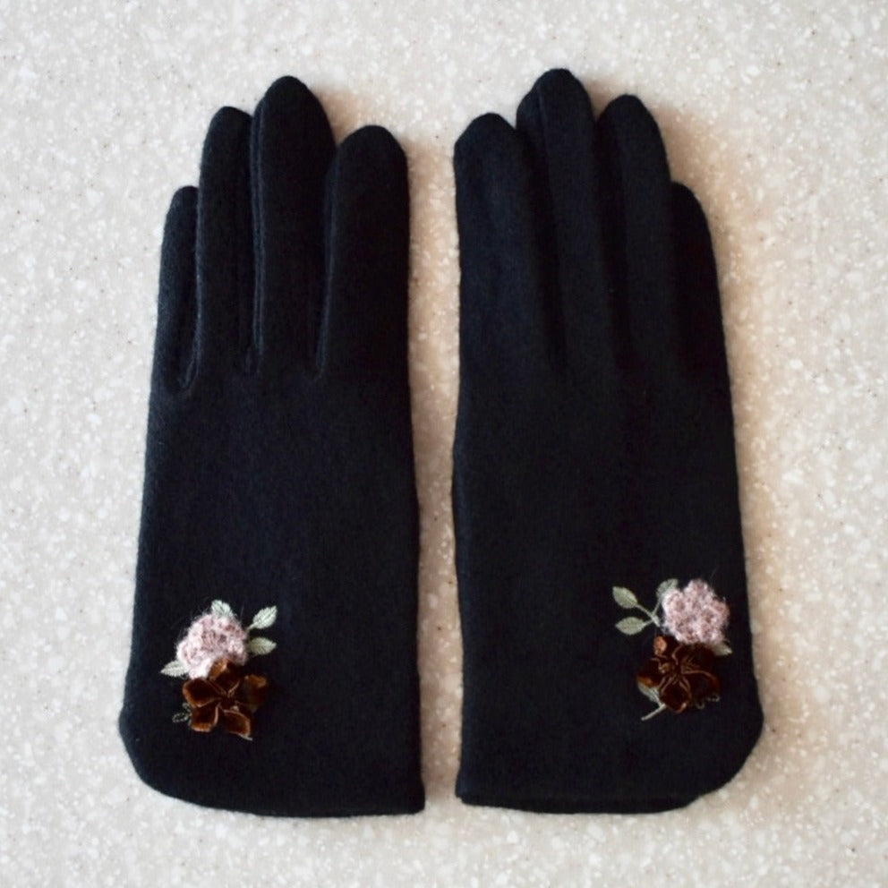 T220 花刺繍手袋