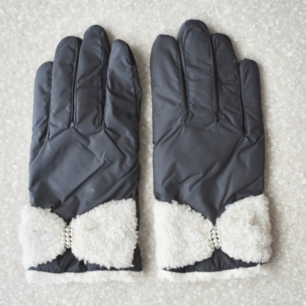 boa ribbon gloves