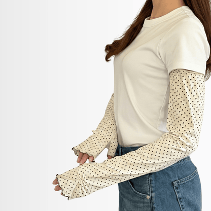 L048  三角デザイン指先ししゅう　UVアームカバー手袋　ロングサイズ