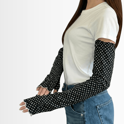 L048  三角デザイン指先ししゅう　UVアームカバー手袋　ロングサイズ