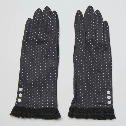 Cold feeling antibacterial dot shell button five finger UV arm cover gloves short size