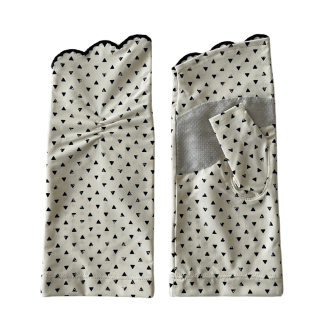 S053  三角デザイン指先ししゅう　UVアームカバー　ショートサイズ